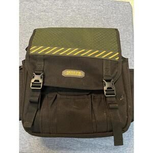 Duluth Trading Co. Cab Commander Truck & Car Seat Organizer Black